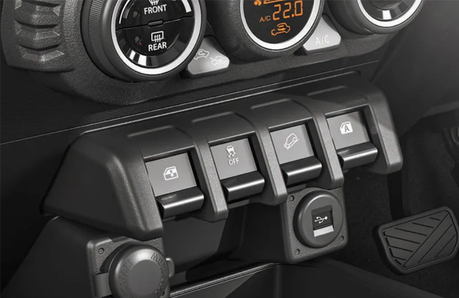 Suzuki Jimny BẢNG ĐIỀU KHIỂN